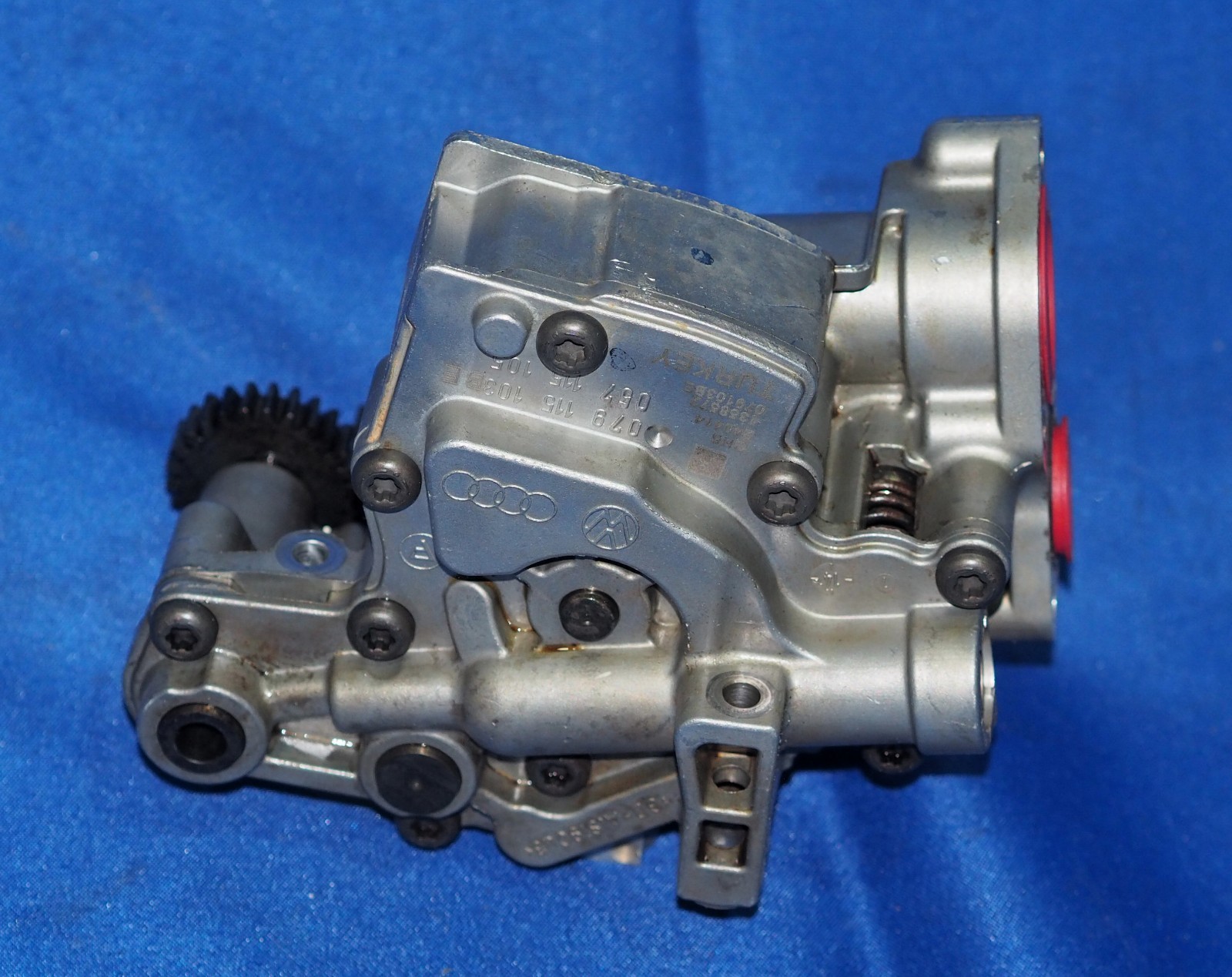 2013-2018 Bentley Continental GT GTC Spur 4.0L Engine Oil Pump Assembly 31K Mi!