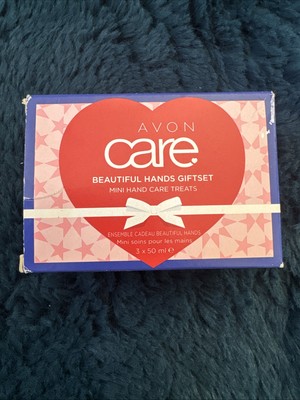 Avon Care Beautiful Hands Geschenkset Mini Handpflege Leckerli 3 x 50 ml in versiegelter Box