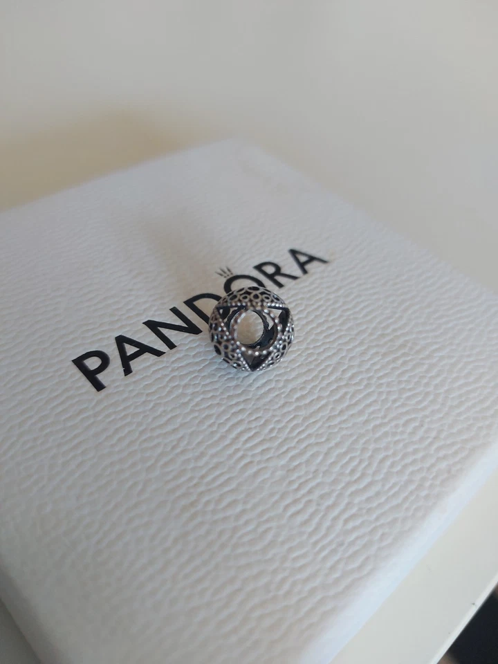 Charm Pandora Openwork Fiore - Immagine 4 di 4