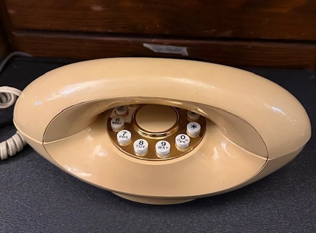 Telephone fixe vintage d'occasion - Collection