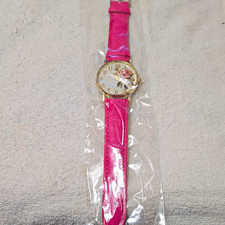 Women’s Analog Wristwatch Pink Leather Strap Gold-Tone Case White Dial