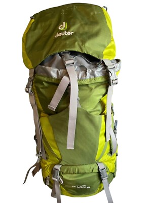 DEUTER ACT LITE  60 +10 SL RUCKSACK FRAMED  HIKING BACKPACK,USED TWICE
