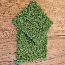 Dekogras Rasen Matte Kunstgras Gras Deko Künstliche Grasmatte Matte grün 2 Stück