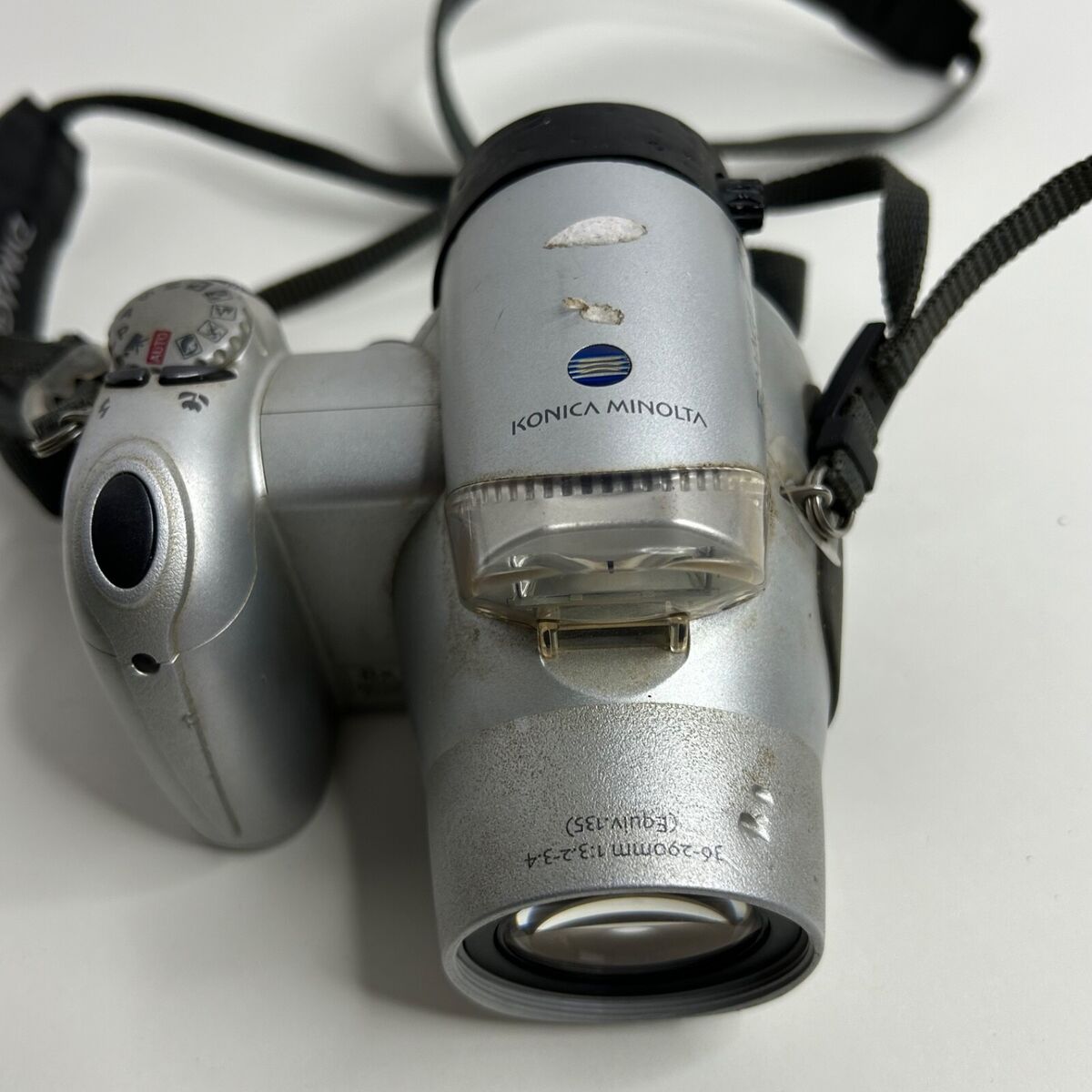 Konica Minolta DiMAGE Z10 3.2MP Digital Camera - Silver for Konica Minolta DiMAGE Z10 3.2MP Digital Camera - Silver for