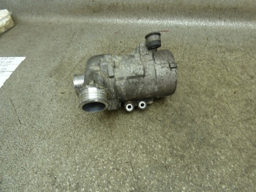 Wasserpumpe 70285101 Pumpe 98Tm BMW E70 X5 3.0i 10.1637.152