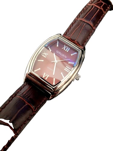 Montres de poche Oddfellows en argent avec cadran et boîtier - 1841 Montres de poche Oddfellows en argent avec cadran et boîtier - 1841