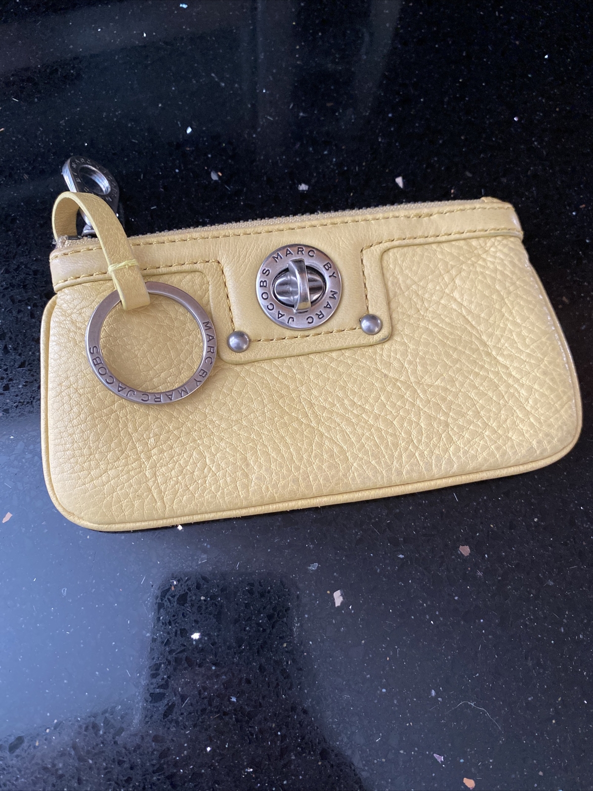 Marc Jacobs Pebbled Leather Keychain Wallet/Change Pu… Gem