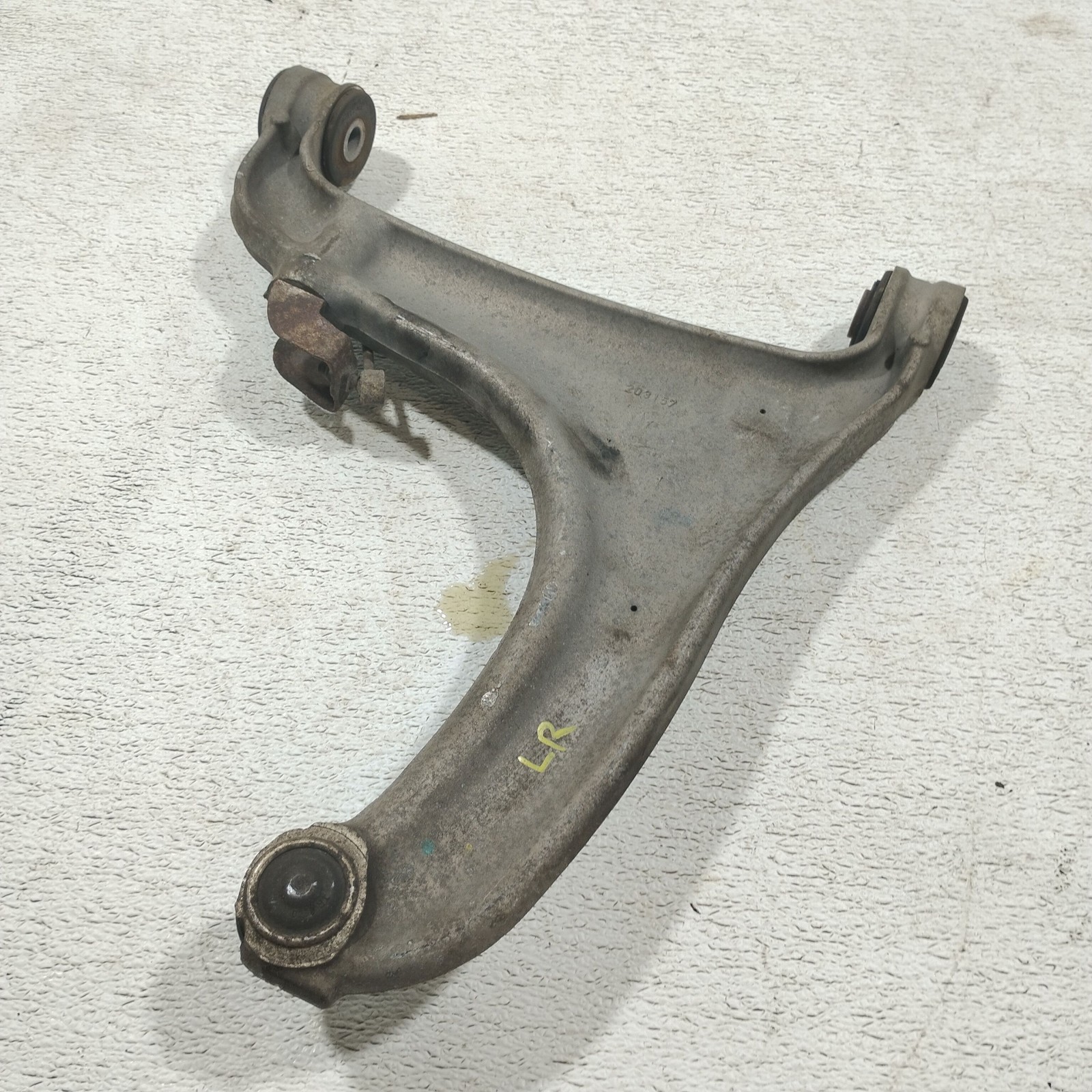 Maserati GranTurismo 2004-2019 Rear Right Lower Control arm