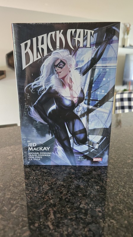 Marvel Black Cat Omnibus by Jed MacKay DM cover