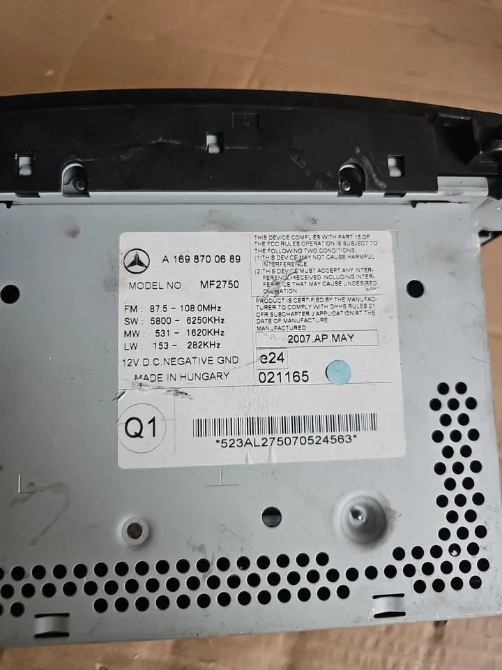 AUTORADIO PER MERCEDES Classe B W245 1° Serie A1698700689 640940 (05>11) - Immagine 2 di 3