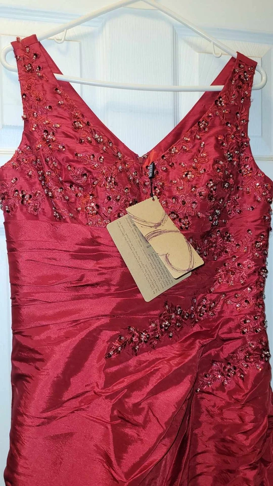 JJ's House Burgundy Sequin Beaded Mother of the Bride Dress & Bolero Sz 10 - NIB - Image 4 of 4
