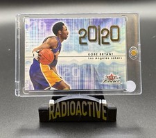 2000-01 Fleer Focus - 20/20 Kobe Bryant #228