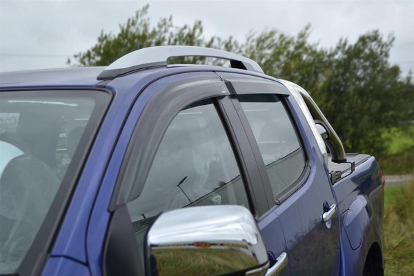 Fenster Abweiser - Selbstklebend FüR Isuzu Rodeo 2021 + 4X4 Rostfrei ZubehöR-image