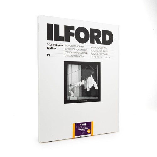 Ilford Multigrade IV rC Portfolio 44K 24x30,5 cm 50 fogli 24x30 - Foto 2 di 3