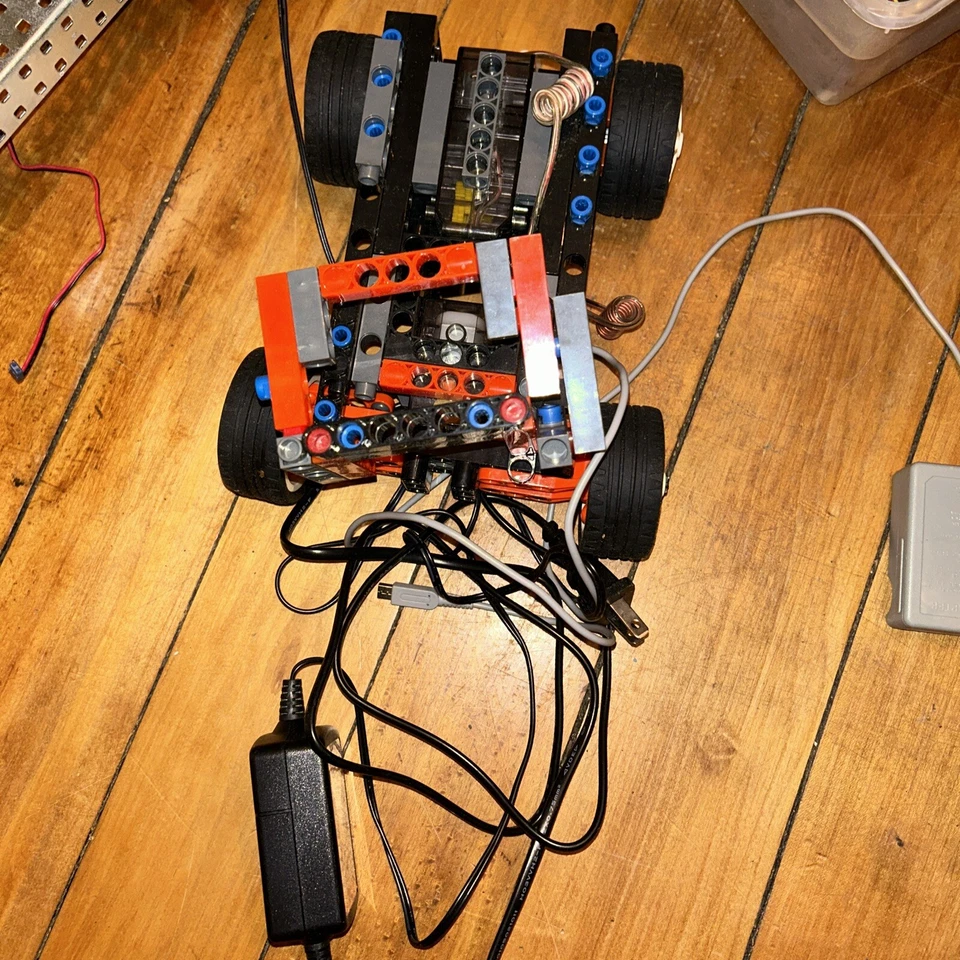 Vex Robotics Parts Tools Parts Tools And Lot Of Manuals. No Return!!! - Image 3 of 4