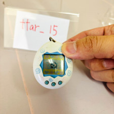 Tamagotchi Uzumaki Damaged 1996 White Blue Mobile Games Retro Rare Bandai JP