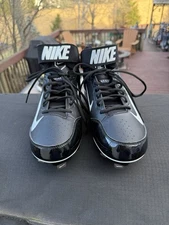 Men’s Black Nike Huarache Mid Metal Baseball Cleats Size 10.5 - New  W/out Box