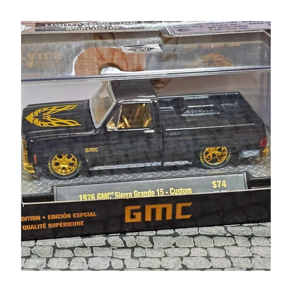 1976 GMC Sierra Grande （チェイス750台限定） M2 Machines 1976 GMC Sierra Grande 15 SS02 CHASE Diorama 750