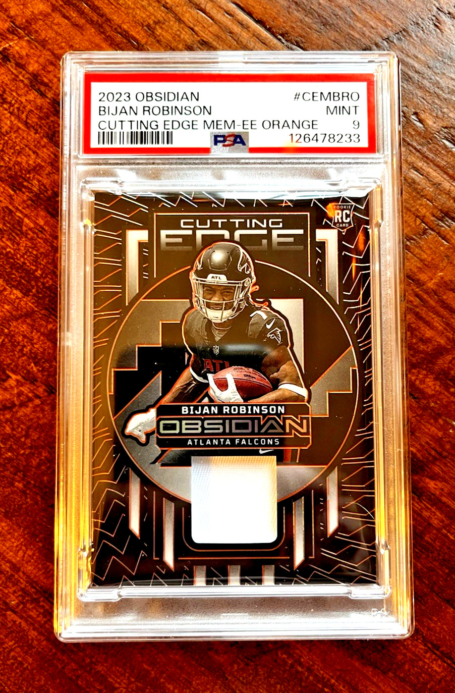 2023 Panini Obsidian Bijan Robinson Cutting Edge Elec. Etch Orange #CEM-BRO /49