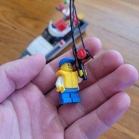 Lego Town City Harbor Set 4642 Fishing Boat 99% complete rare 2011 READ