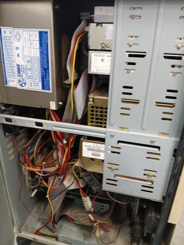Vintage IBM 486 DX server PC - Picture 5 of 10