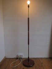 Retro 1960s/1970s Mid Century Modern Teak and Brass Tall Floor Lamp Working