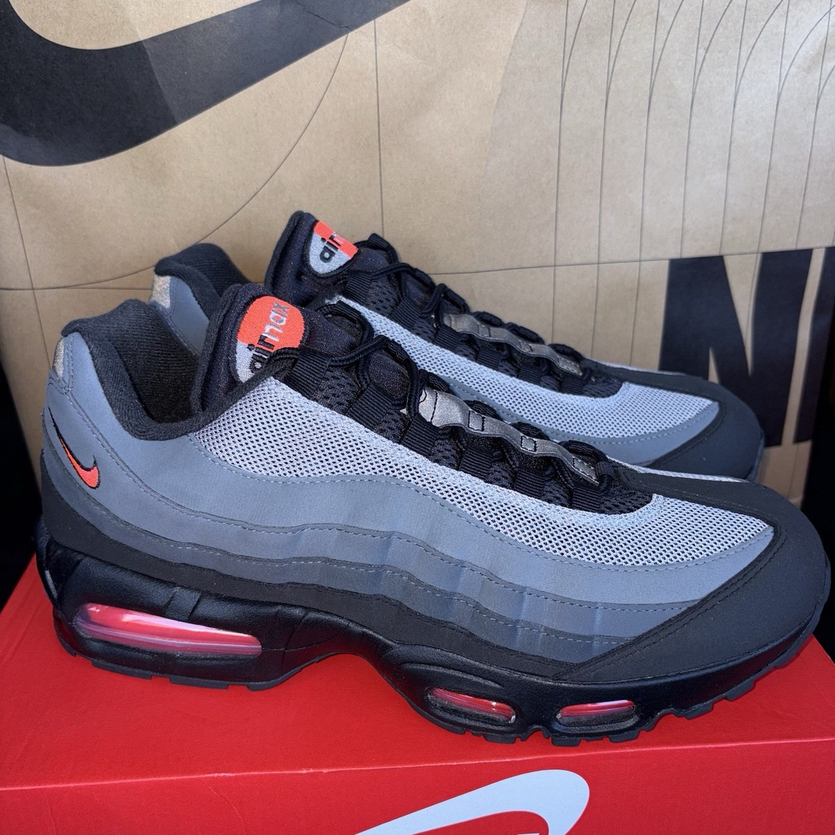 NEW Nike Air Max 95 OG Big Bubble Crimson “Dracula” NBY IH4457-002