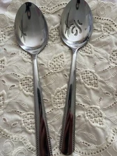 Oneida Slotted Serving Spoon Set 2 Pieces 9” Inches