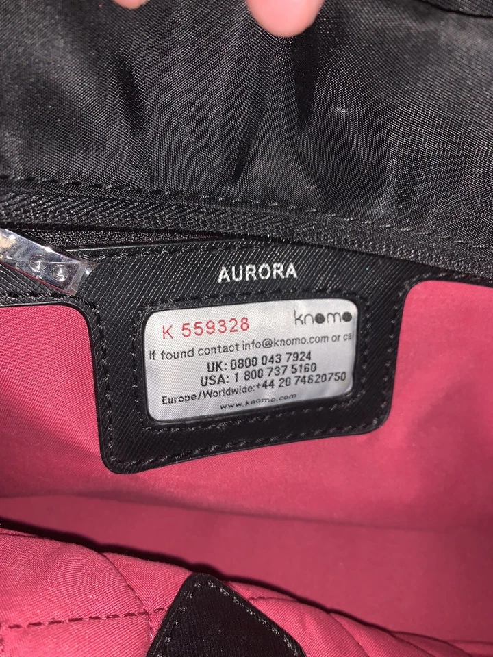 Bolsa acolchoada para laptop Knomo London Aurora preta acolchoada expansível bolso para laptop tamanho G - Imagem 3 de 3