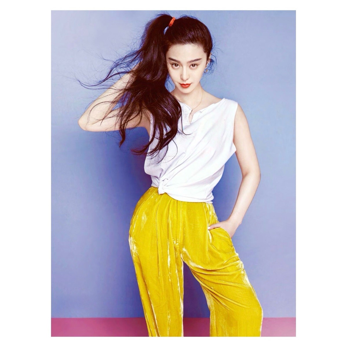 CELINE YELLOW SHINY VELVET PLEATED PANTS SIZE 36 BY PHOEBE CELINE YELLOW SHINY VELVET PLEATED PANTS SIZE 36 BY PHOEBE
