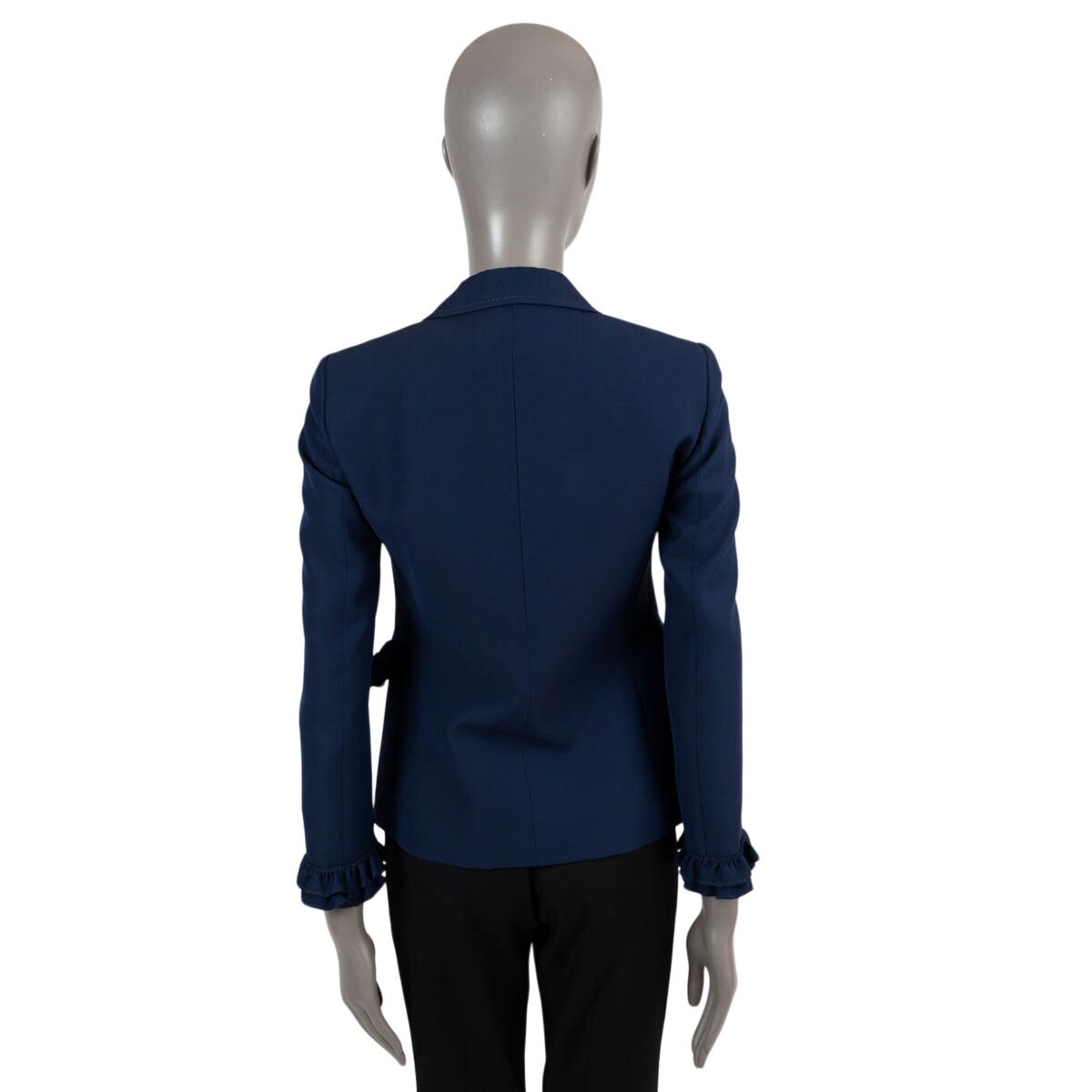 69656 auth GUCCI navy blue 2016 PEARL BUTTON RUFFLED CREPE Blazer