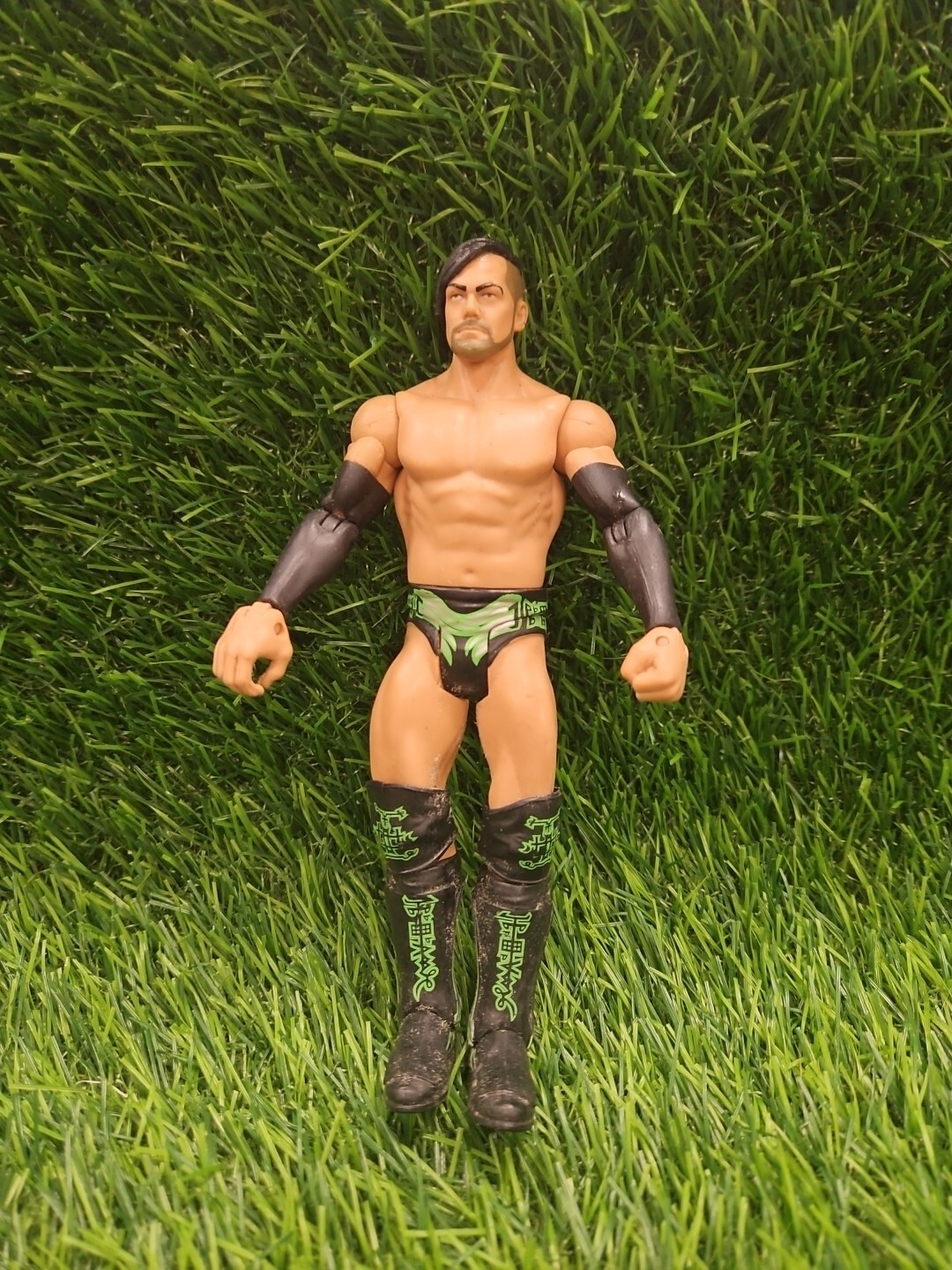 WWE Mattel Basic Series 39 Superstar #27 Justin Gabriel Wrestling Figure 2013