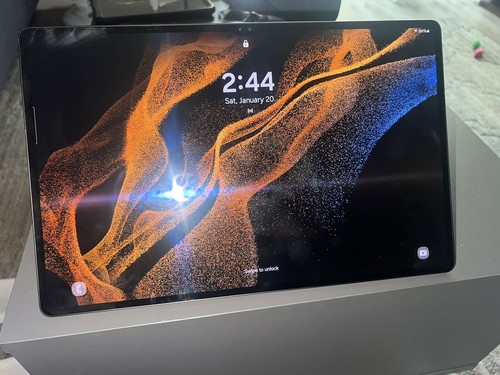 Samsung Galaxy Tab S8 Ultra 14.6" 256GB Wi-Fi Comes with case & keypad Bundle - Picture 4 of 6