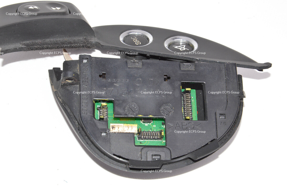 Maserati Granturismo M145 Original right Steering wheel buttons