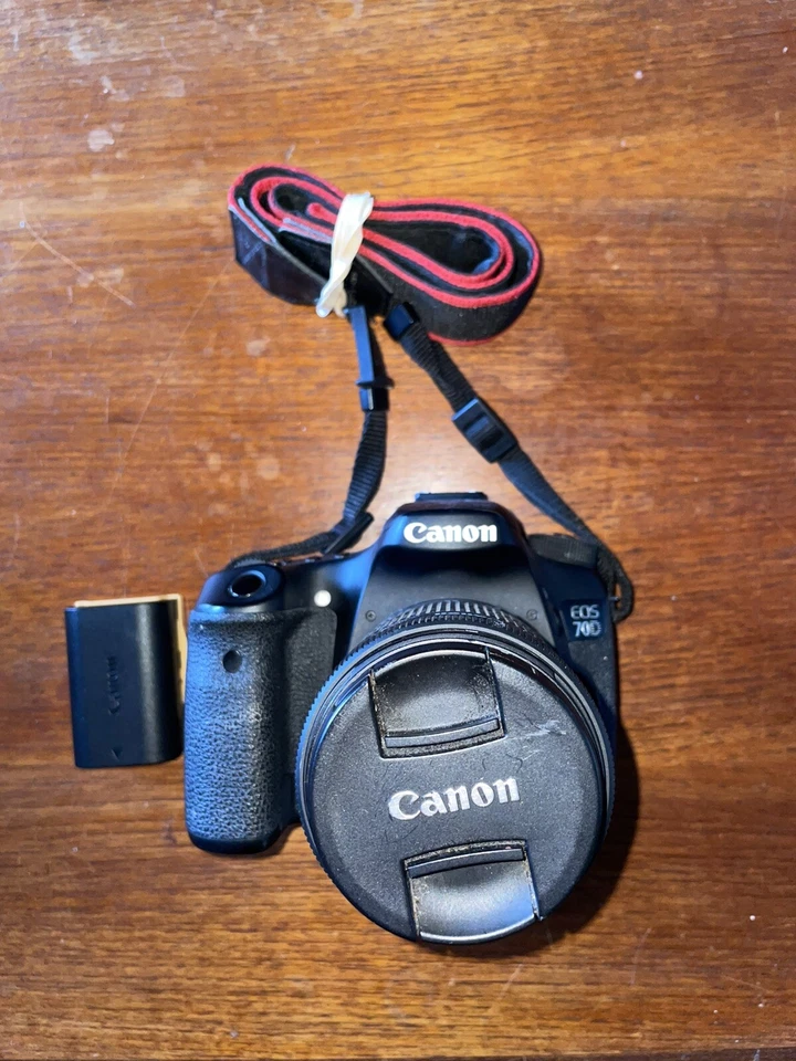 Canon EOS 70D, photo 2 of 5