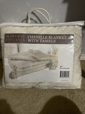Moderne Elegance Chenille Blanket w/Corner Tassels Off White 50 x60 