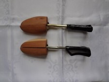 Vintage Men's Florsheim Cedar Wood Adjustable Shoe Tree in size M