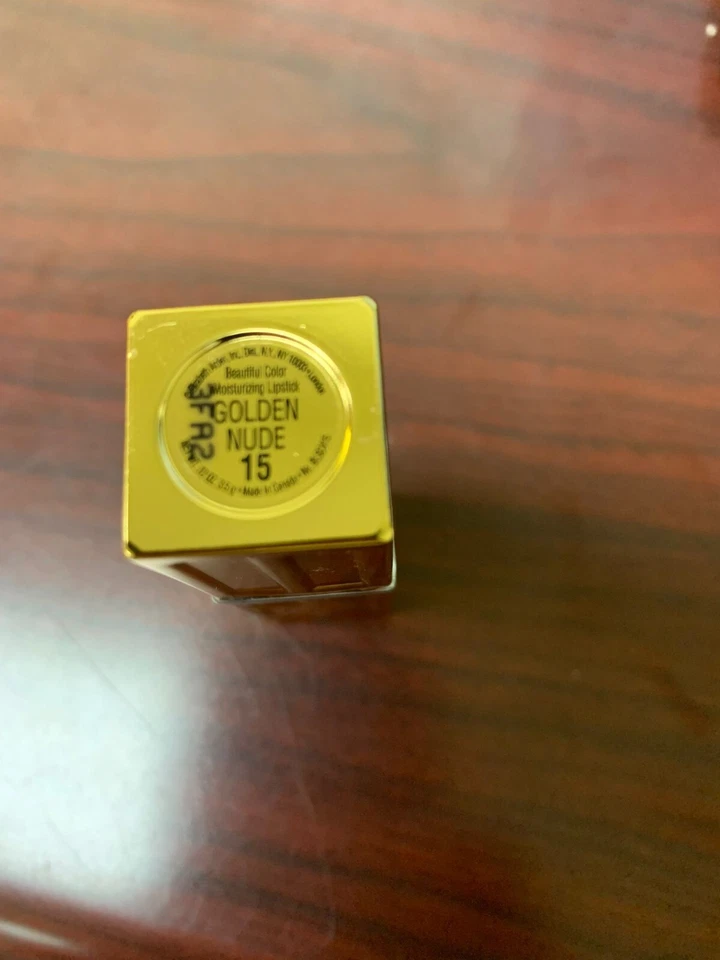 Elizabeth Arden Beautiful Color Moisturizing Lipstick 15 Golden Nude - Image 3 of 4