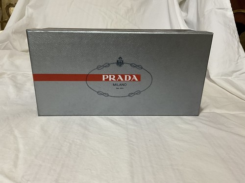 Red, Prada, flat shoes. Size 6. with box. worn two times. - Picture 5 of 5