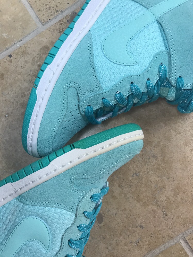 Size 5.5 Floor Donna’s Nike Dunk Sky High Essential Floor 5.5 Sample Discolored Brand New 7a0d3f Size 5.5 Floor Donna’s Nike Dunk Sky High Essential Floor 5.5 Sample Discolored Brand New 7a0d3f