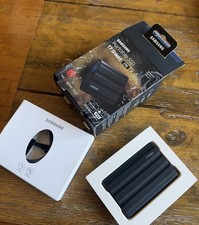 Set of 2 SAMSUNG T7 Portable SSDs - 2TB each