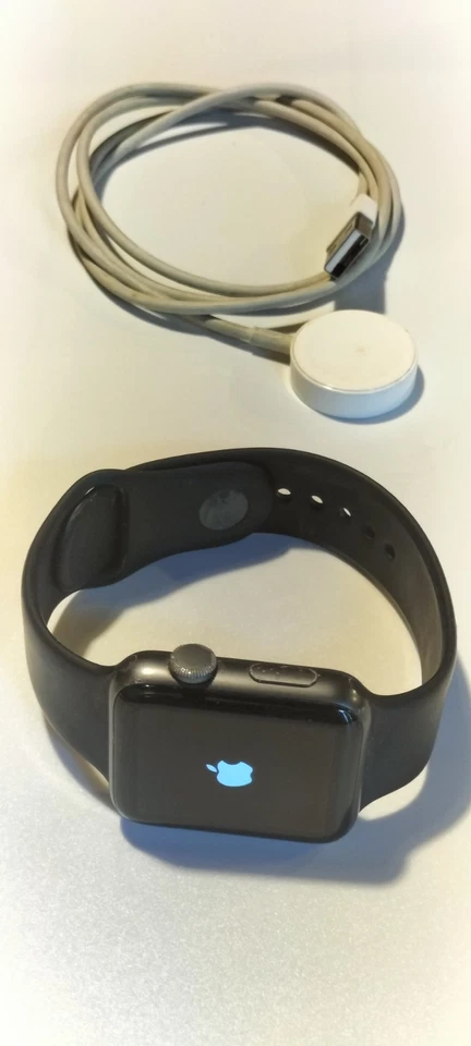 Apple Watch Series 3, foto 1 di 5