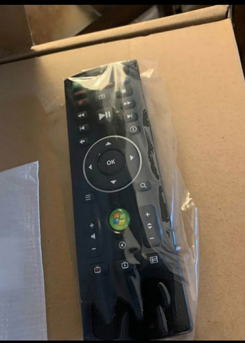 Gateway ZX Series All-In-One Computer 23" - Picture 8 of 12