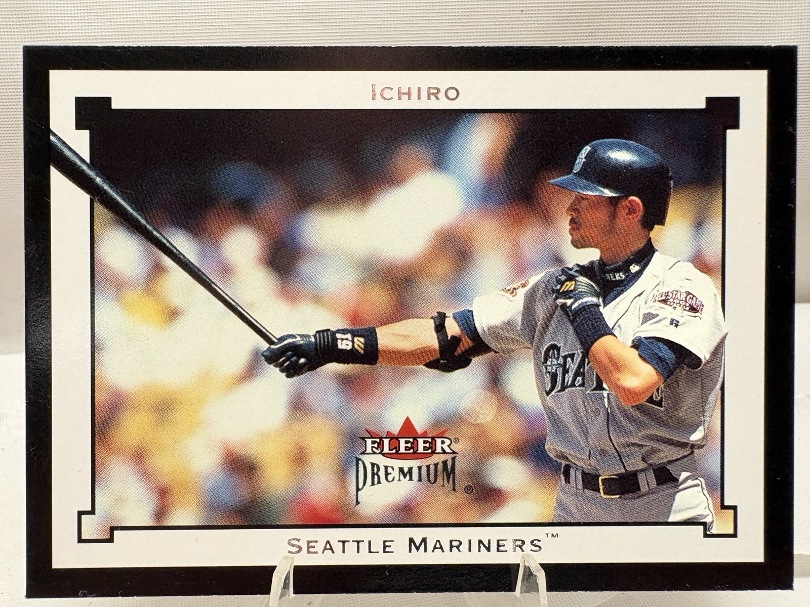 2002 Fleer Premium Baseball Ichiro-51 #71 Seattle Mariners Baseball Card