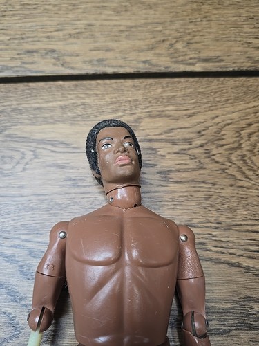 Gi Joe African American 12" Action figure Vintage INCOMPLETE FOR PARTS FIGURE - Picture 4 of 17