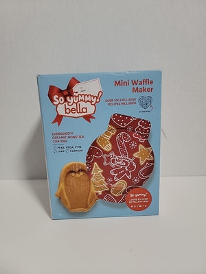 Bella Mini Waffle Maker Christmas Red Holiday Edition (PENGUIN) New