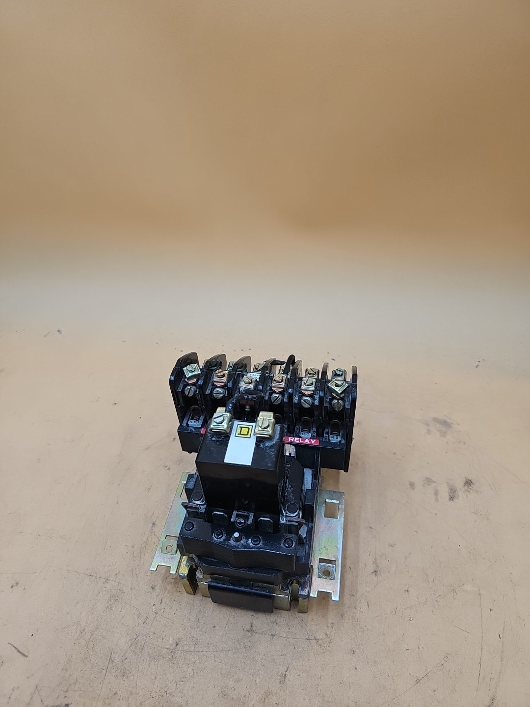 Square D 8903-LLO 40 Multipole Lighting Contactor