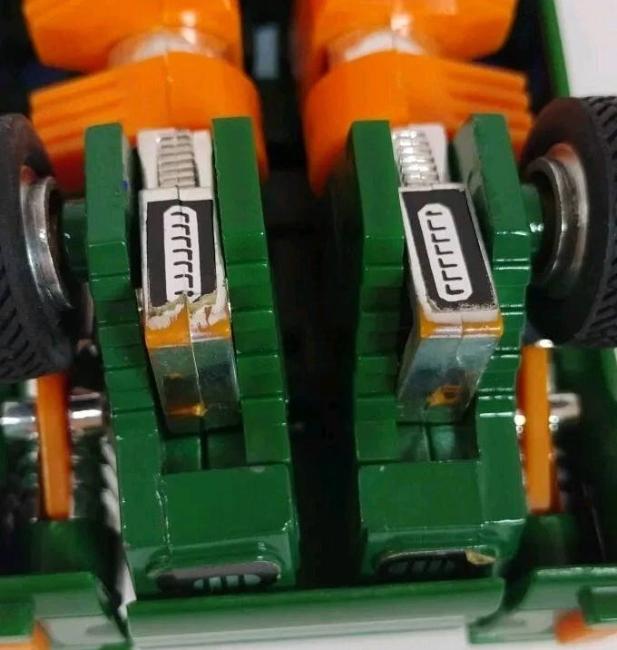 1985 Takara G1 Transformers Hoist Autobot Figure Incomplete - Image 4 of 4