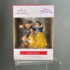 2024 Hallmark Ornament Snow White the 7 Dwarves Dopey Happy Disney Princess New