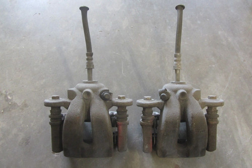 BMW E81 E87 Bremssattel Bremssättel hinten links und rechts 40/10